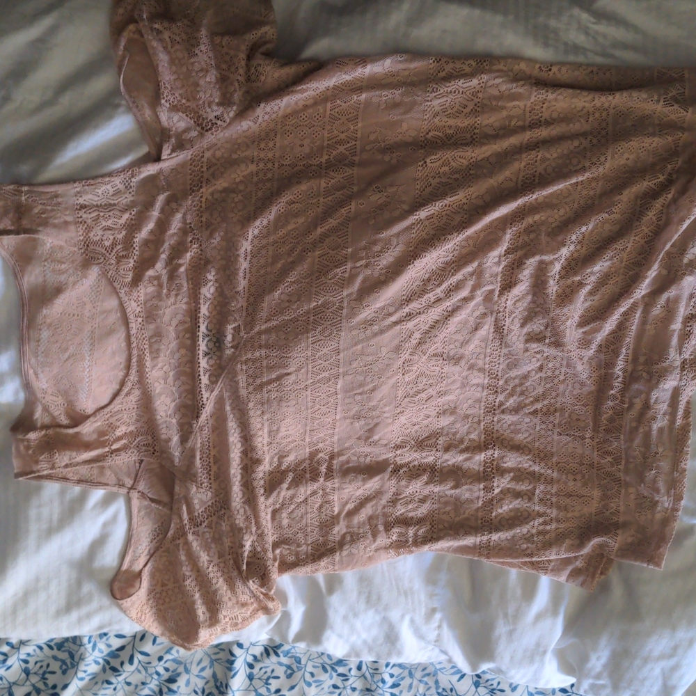Attractive Torrid 3x nude cold shoulder lace top